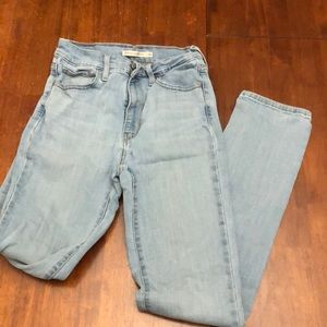Levi’s 724 High Rise Straight jeans, size 26